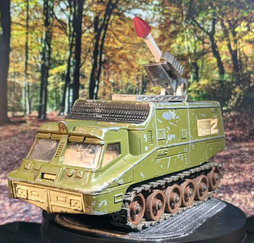 Vintage dinky toys ufo - toys,
