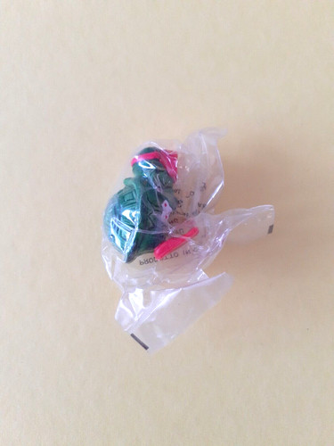 Kinder tartallegre personag - ,
