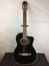Eccellente Takamine GC6CE