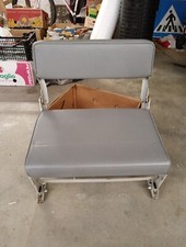 SEDILE STRAPUNTINO APRIBILE