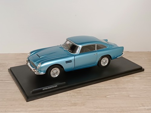 Aston martin db5 light - martin,