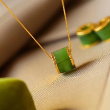 Antica collana catena ciondolo