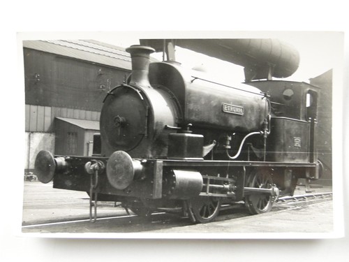 Steam locomotive train engine - locomotive,