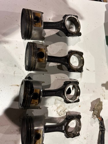 Set pistoni completi - pistoni,