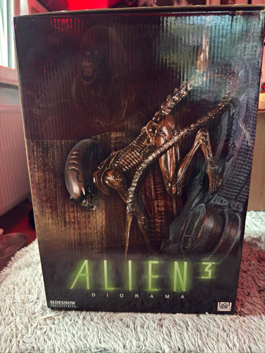 Statua diorama alien - statua,