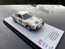 Porsche 911 S #66, Le Mans