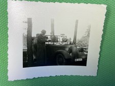 Foto, soldati con elmetto in