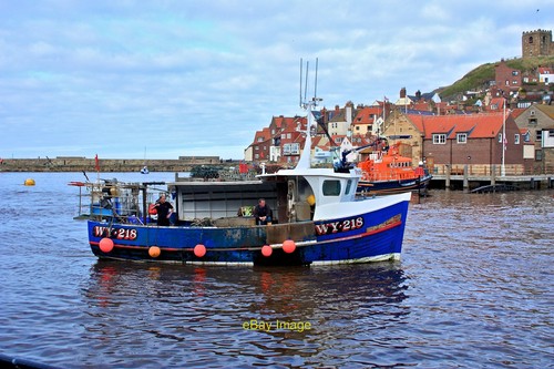 Photo 6x4 fishing boat whitby - fishing,