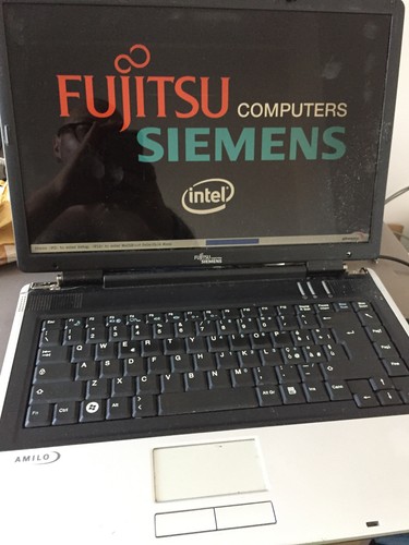 3852nn portatile fujitsu - portatile,