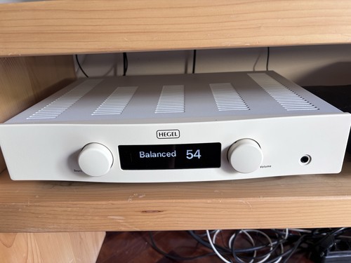 Hegel rost amplificatore - rost,