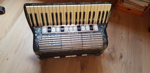 Fisarmonica 120 bassi hohner - fisarmonica,
