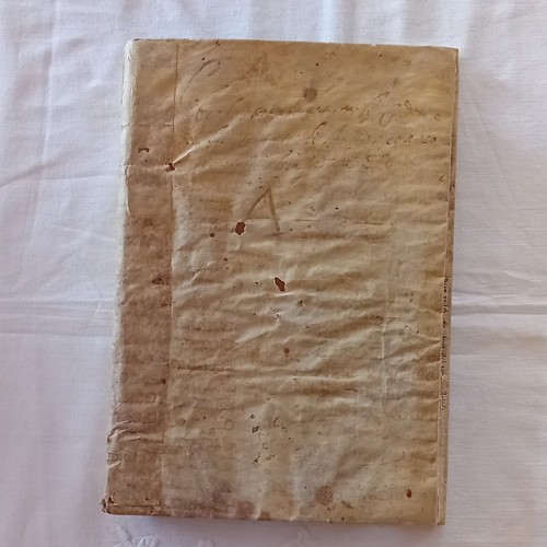Manoscritto antico rilegato - , su