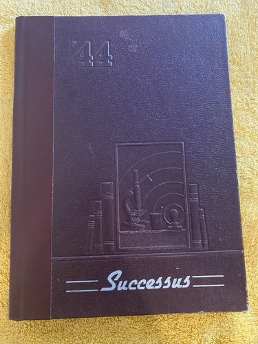 1944 successus yearbook - successus,