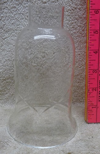 Vintage glass shades - -,