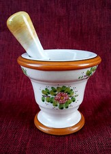 Mortaio con pestello in