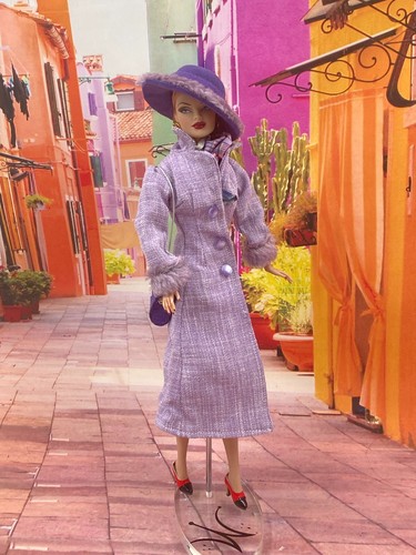 Fashion royalty traveller - royalty,