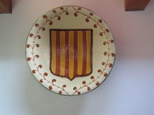 Piatto Puigdemont in ceramica
