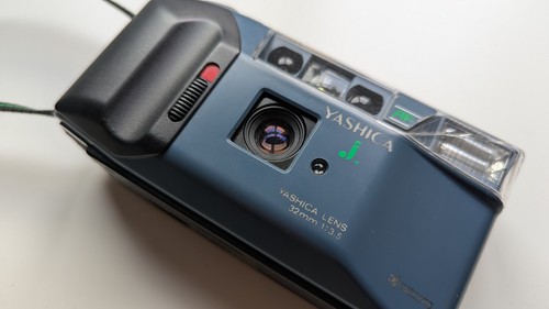 Yashica con custodia - yashica,