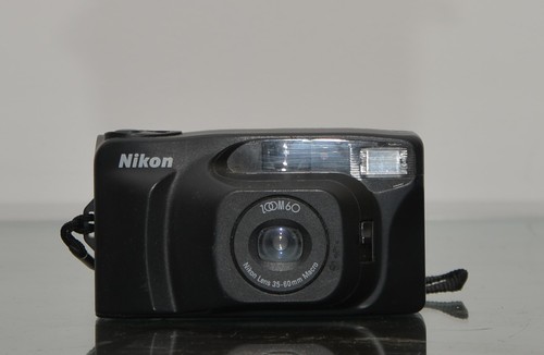 Nikon zoom con - zoom, lens