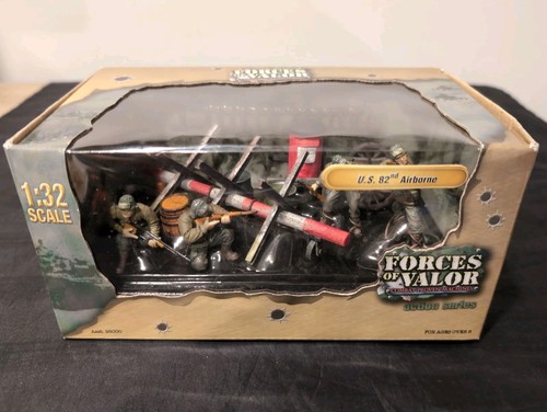 Forces valor s - valor, 1:32