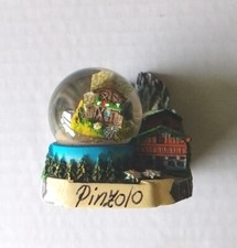 Palla di Vetro Neve Souvenir Calamita Pinzolo