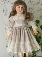 poupée ancienne SFBJ PARIS