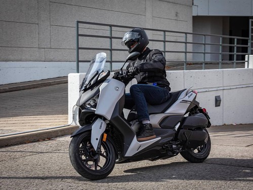 Yamaha max 300 2023 - 300, manuale