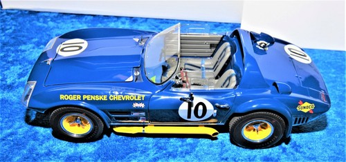 Exoto 1966 corvette - exoto, 1/18
