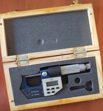 MICROMETRO DIGITALE ELETTRONICO JUWEL 0-25mm - 0.001mm