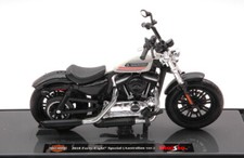 Modellino moto scala 1:18