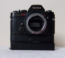 KONICA AutoReflex T4 avec Objectif Hexanon AR 52mm f 1.8 et Descriptif JAPAN