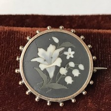 Splendida spilla vintage trio