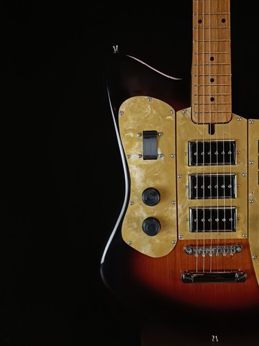 Chitarra elettrica formanta - elettrica,