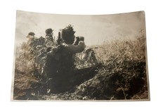 WW2 foto soldati esercito imperiale giapponese mimetizzati in campo binocolo