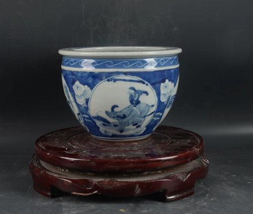 Bellissimo vaso statuina