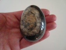 Uovo in marmo (oggetto da arredo - modernariato)