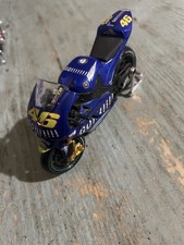 1:18 Die Cast Model YAMAHA M1 2004 VALENTINO ROSSI WORLD CHAMPION MOTO GP Altaya