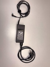 Alimentatore caricabatterie
