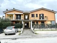 appartamento in vendita