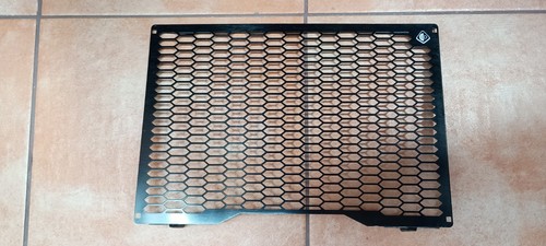 Griglia protezione radiatore - griglia,