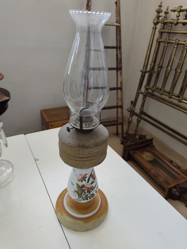 Lampada petrolio - a,