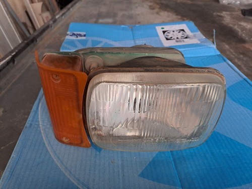 Faro anteriore destro piaggio - destro,