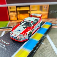 Tarmac Works 1:64 modellino