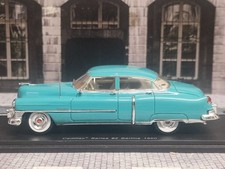 1/43 SPARK MODEL - CADILLAC