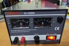 Alimentatore Intek Al 1200 10A voltaggio  regolabile 5-15V