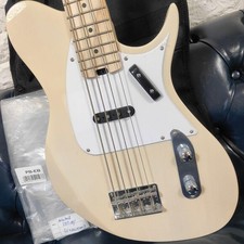 Basso elettrico Aria Pro II