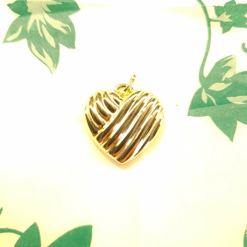 Ciondolo cuore grande rigato - ,