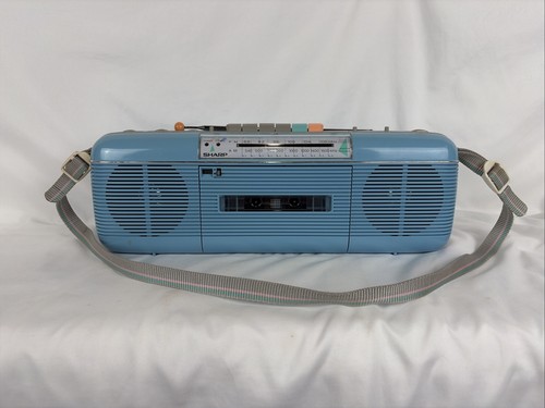 Radiocassetta portatile