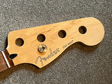 Fender Player Jazz manico