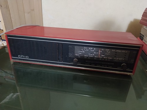 Radio chic bruns - 70, made